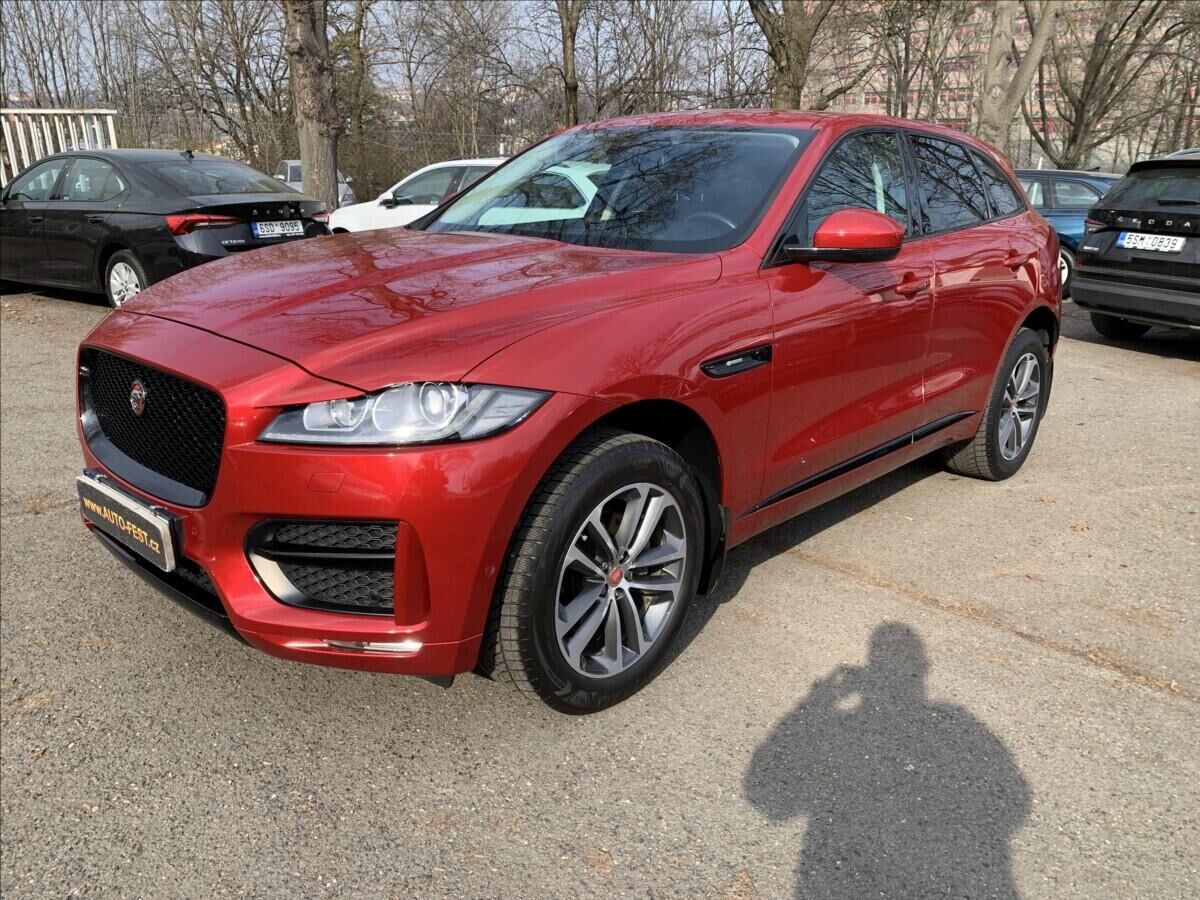 2017 JAGUAR F-Pace