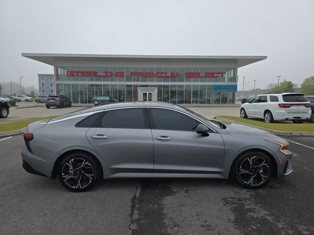 2025 KIA K5