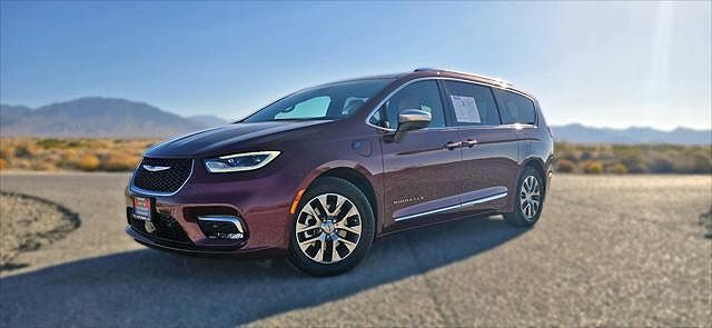 2023 CHRYSLER Pacifica