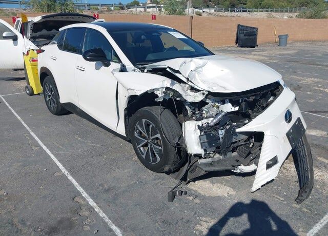 2023 LEXUS RZ 450e