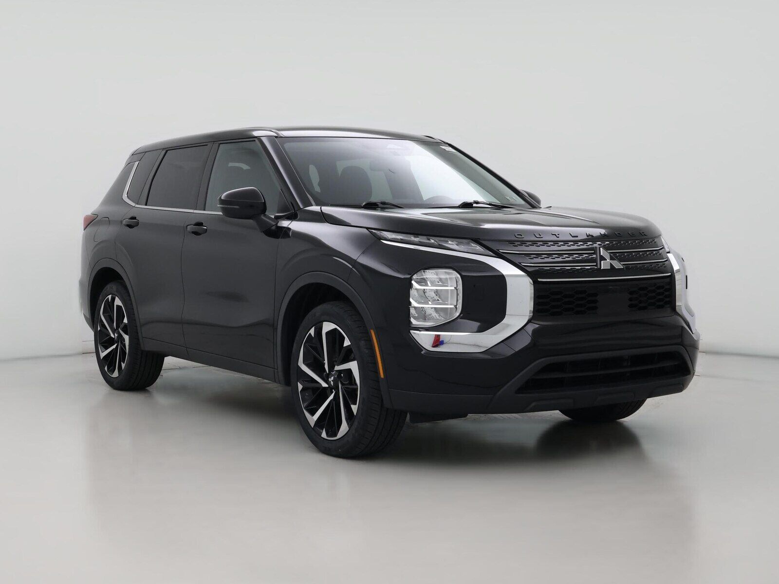 2022 MITSUBISHI Outlander