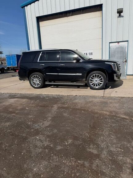 2015 CADILLAC Escalade
