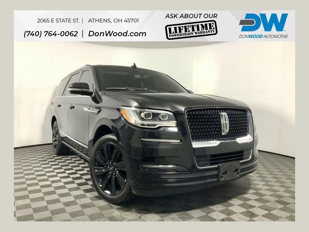 2022 LINCOLN Navigator