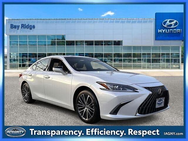 2023 LEXUS ES