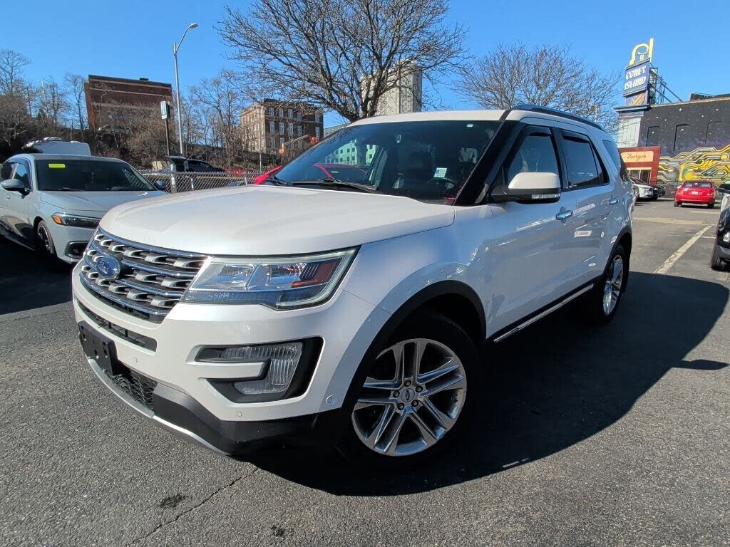 2017 FORD Explorer