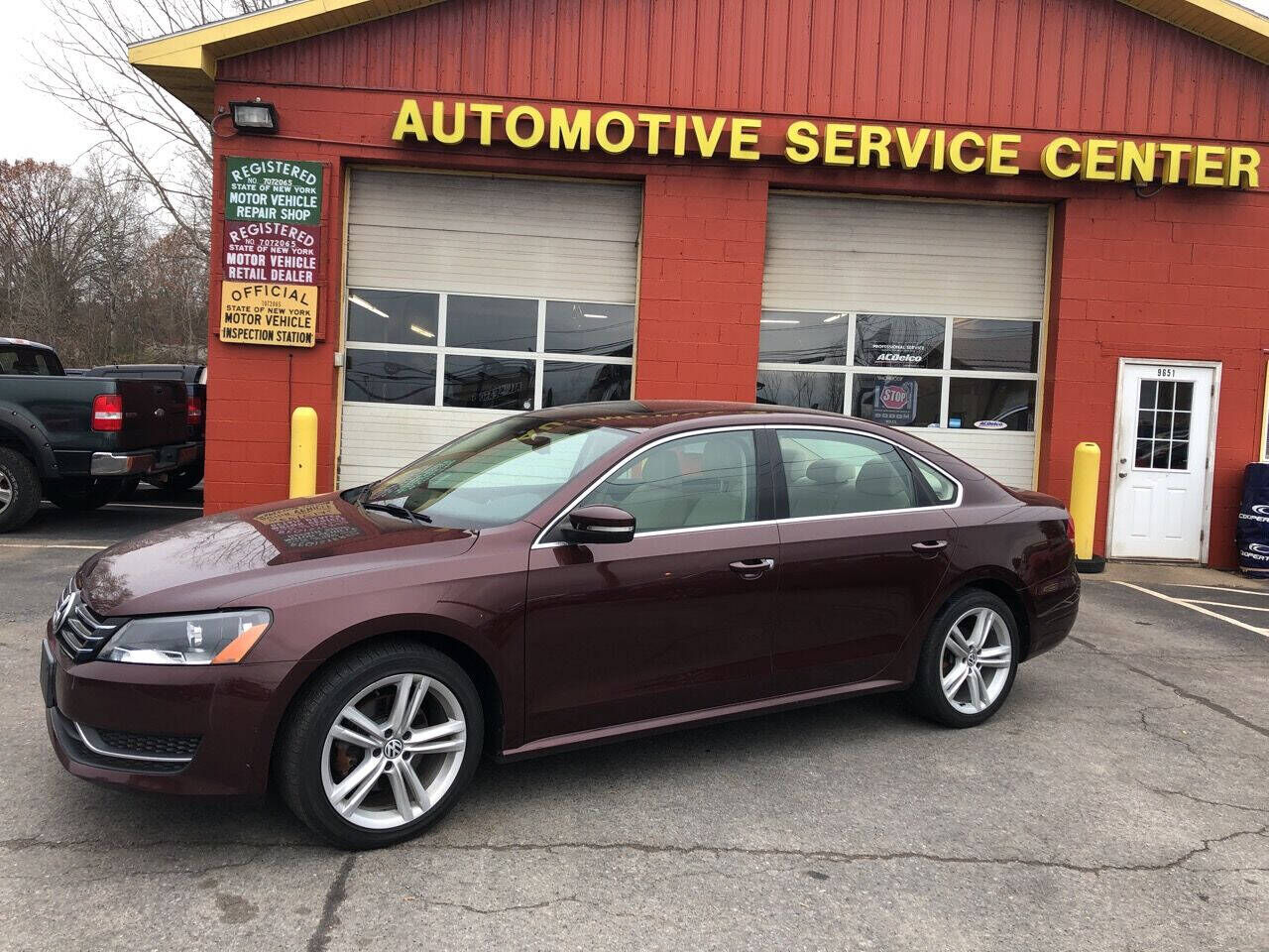2014 VOLKSWAGEN Passat