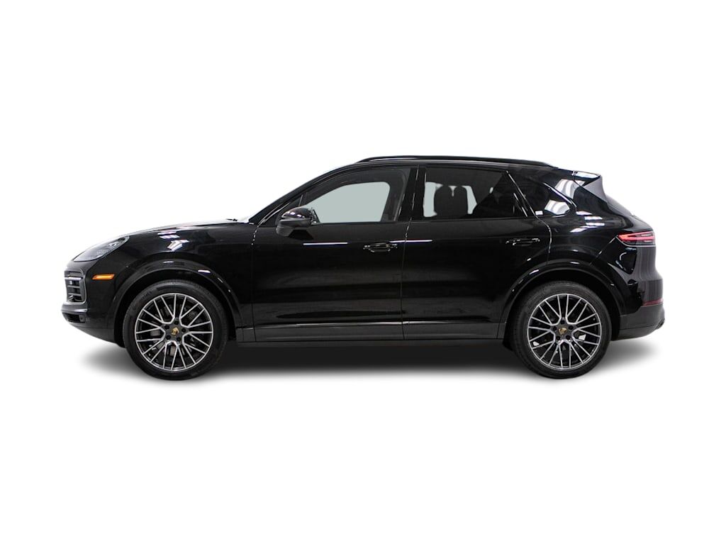 2023 PORSCHE Cayenne