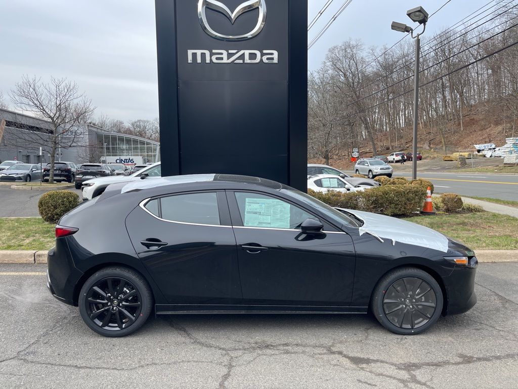 2026 MAZDA Mazda3