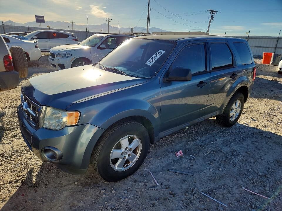 2010 FORD Escape