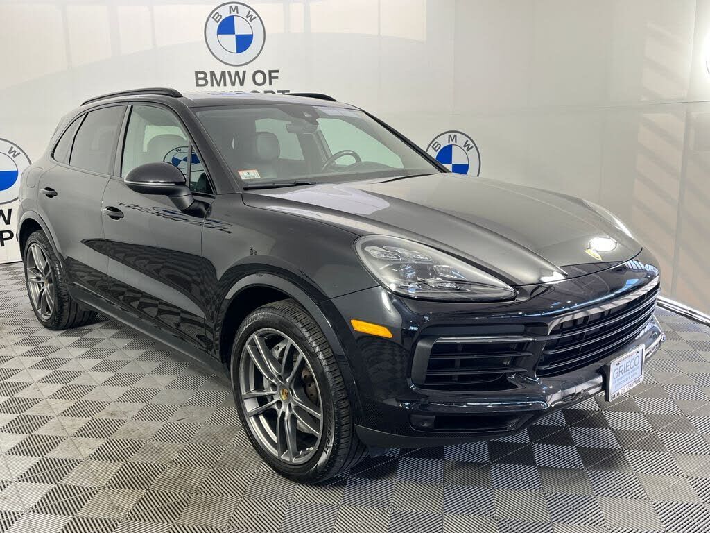 2019 PORSCHE Cayenne