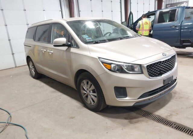 2016 KIA Sedona