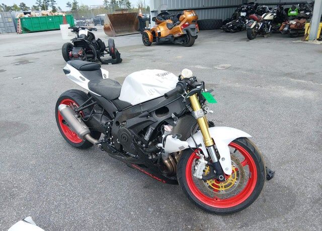 2019 SUZUKI GSX-R750L9