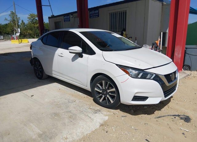 2021 NISSAN Versa