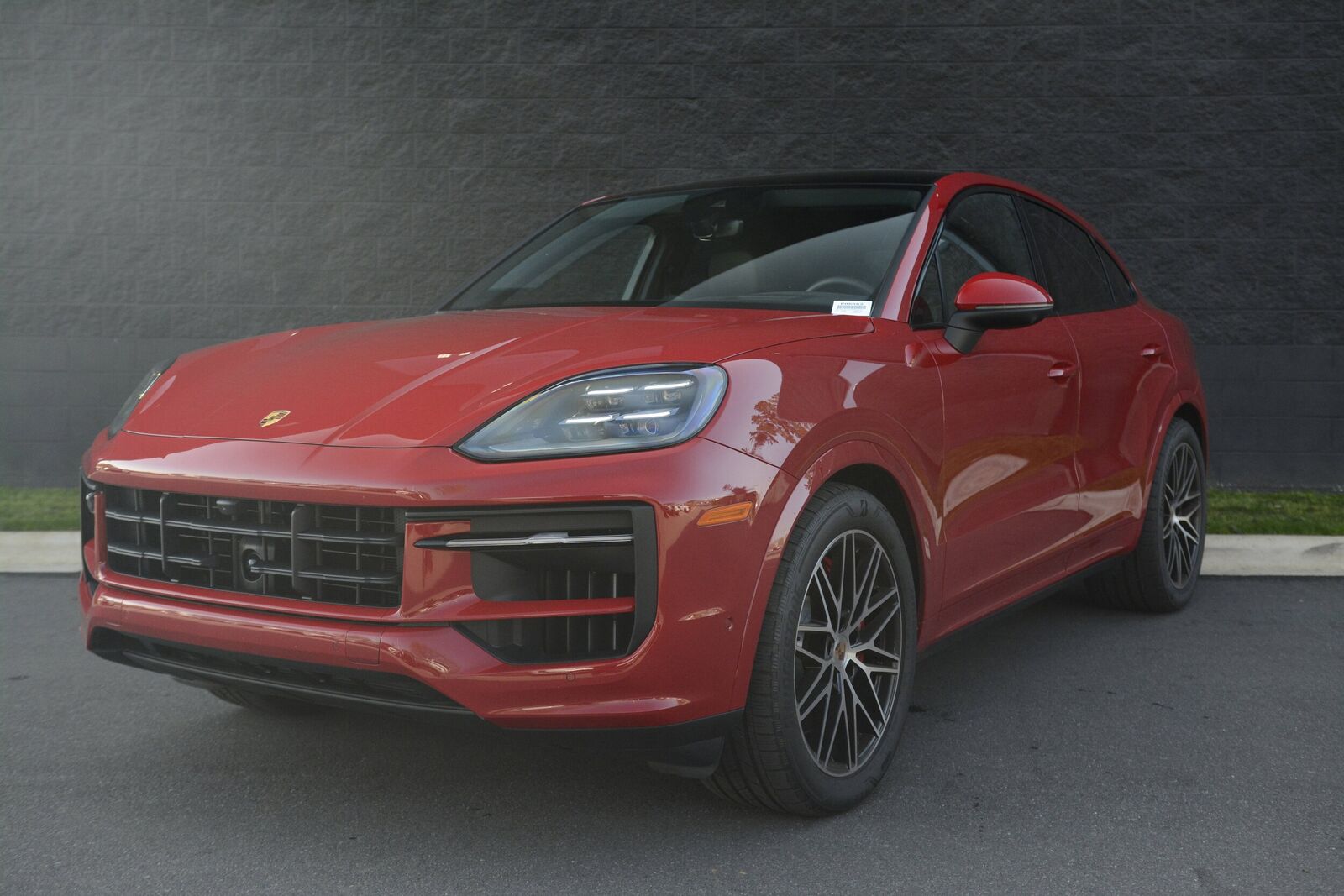 2026 PORSCHE Cayenne