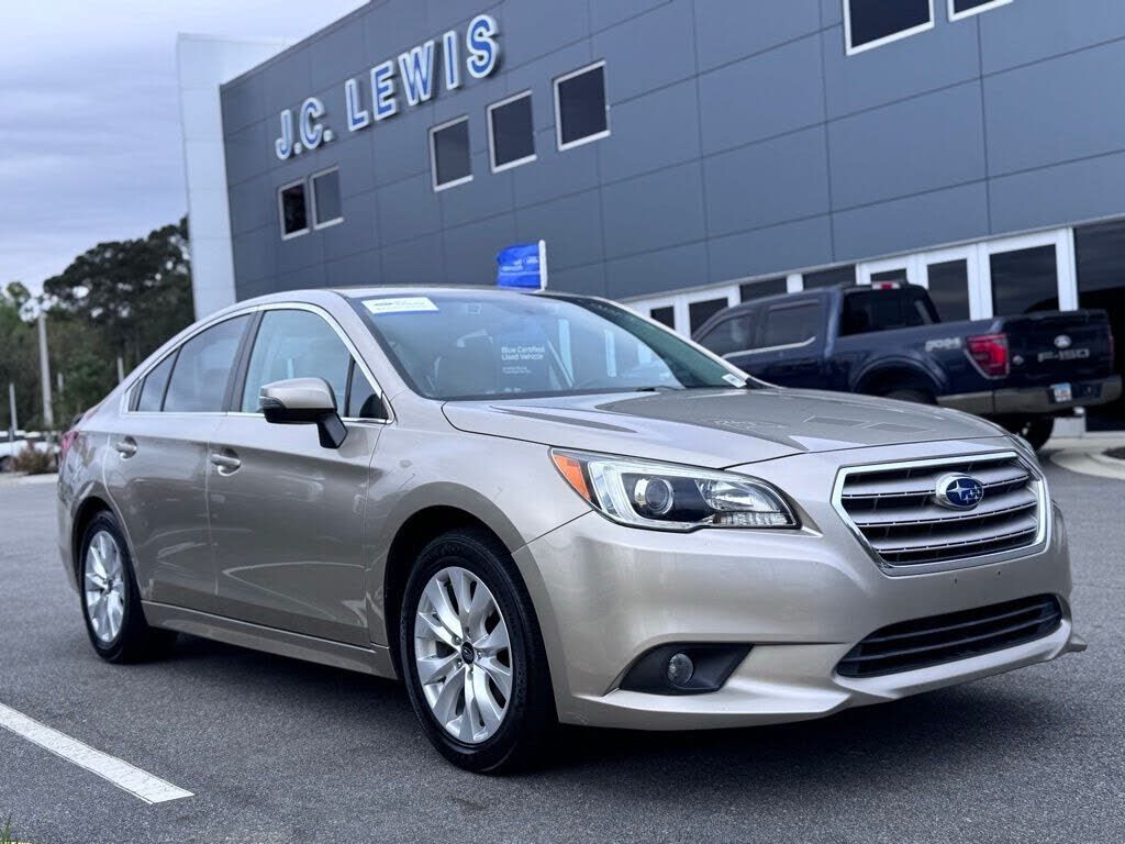2016 SUBARU Legacy
