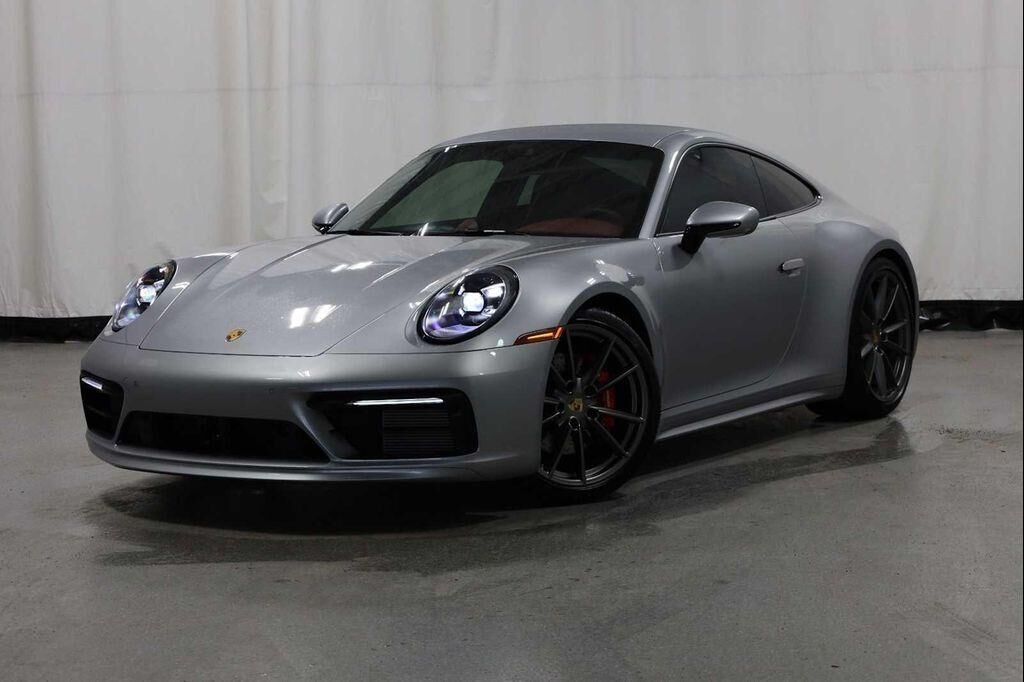 2024 PORSCHE 911