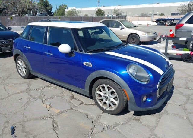 2019 MINI Cooper
