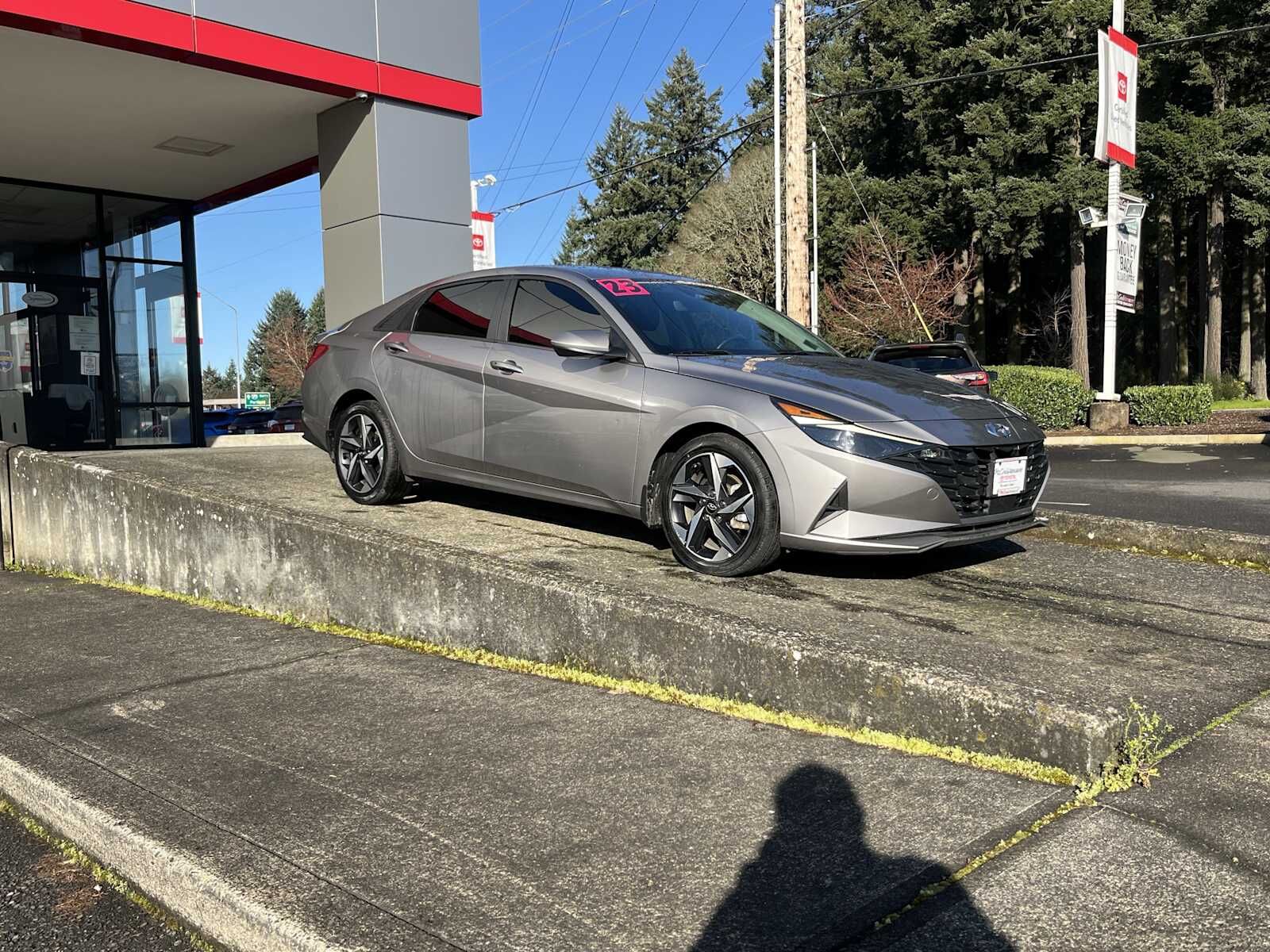 2023 HYUNDAI Elantra