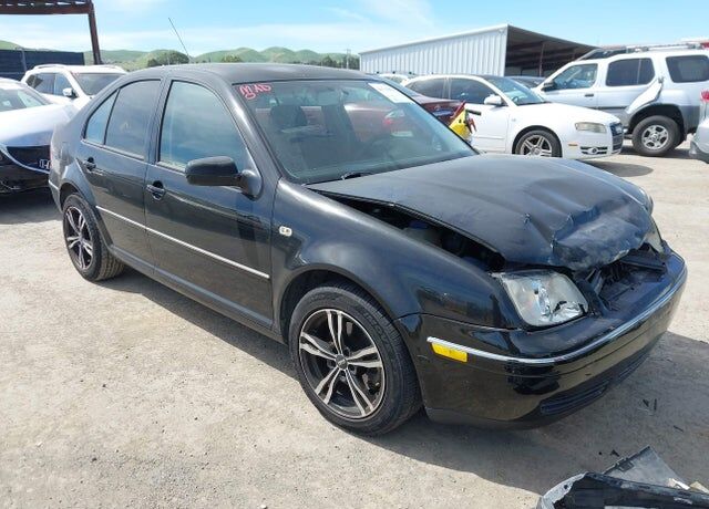 2004 VOLKSWAGEN Jetta