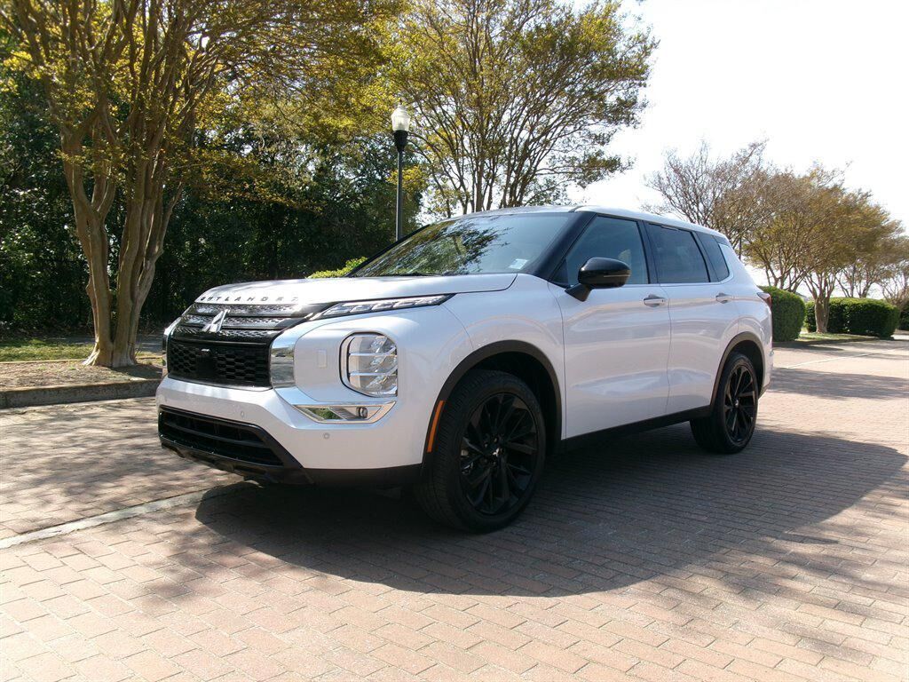 2024 MITSUBISHI Outlander
