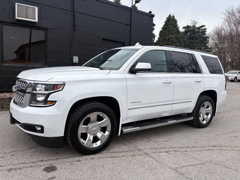 2017 CHEVROLET Tahoe