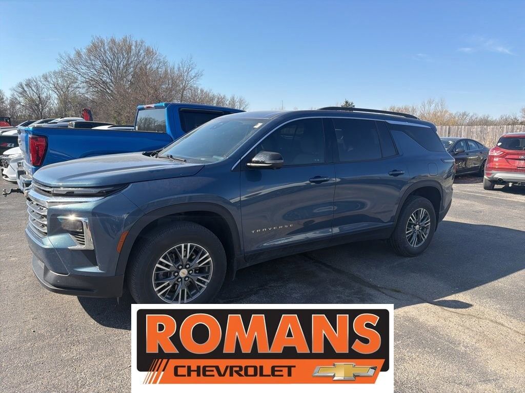 2024 CHEVROLET Traverse