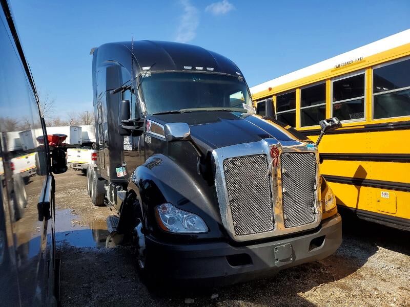 2018 KENWORTH T680