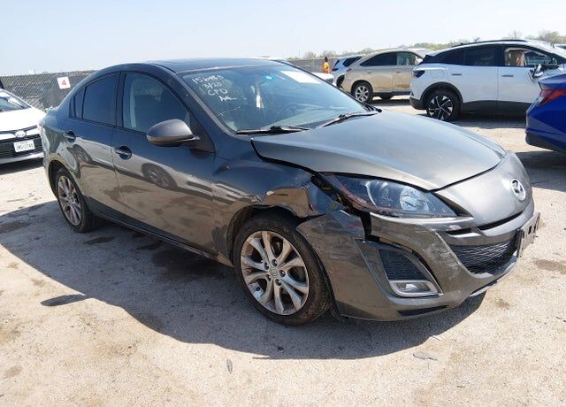 2011 MAZDA Mazda3