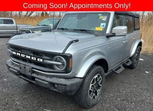 2022 FORD Bronco