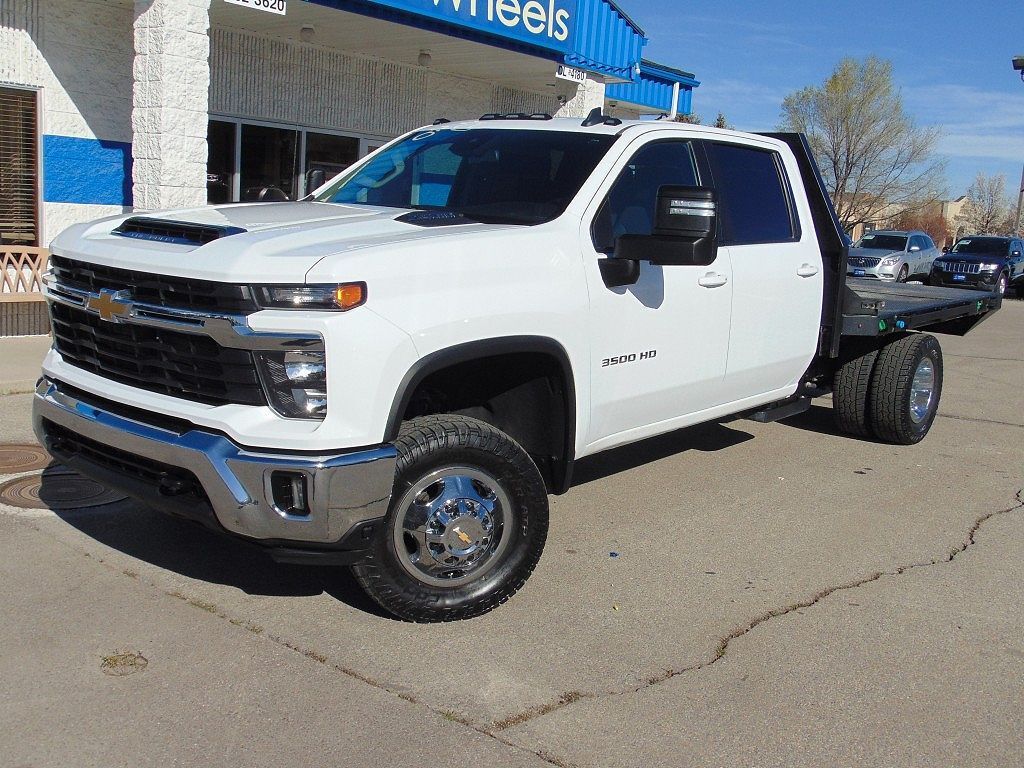 2024 CHEVROLET Silverado HD