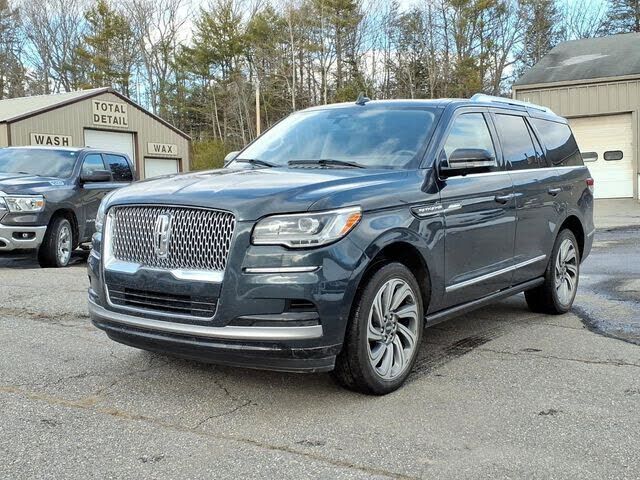 2022 LINCOLN Navigator