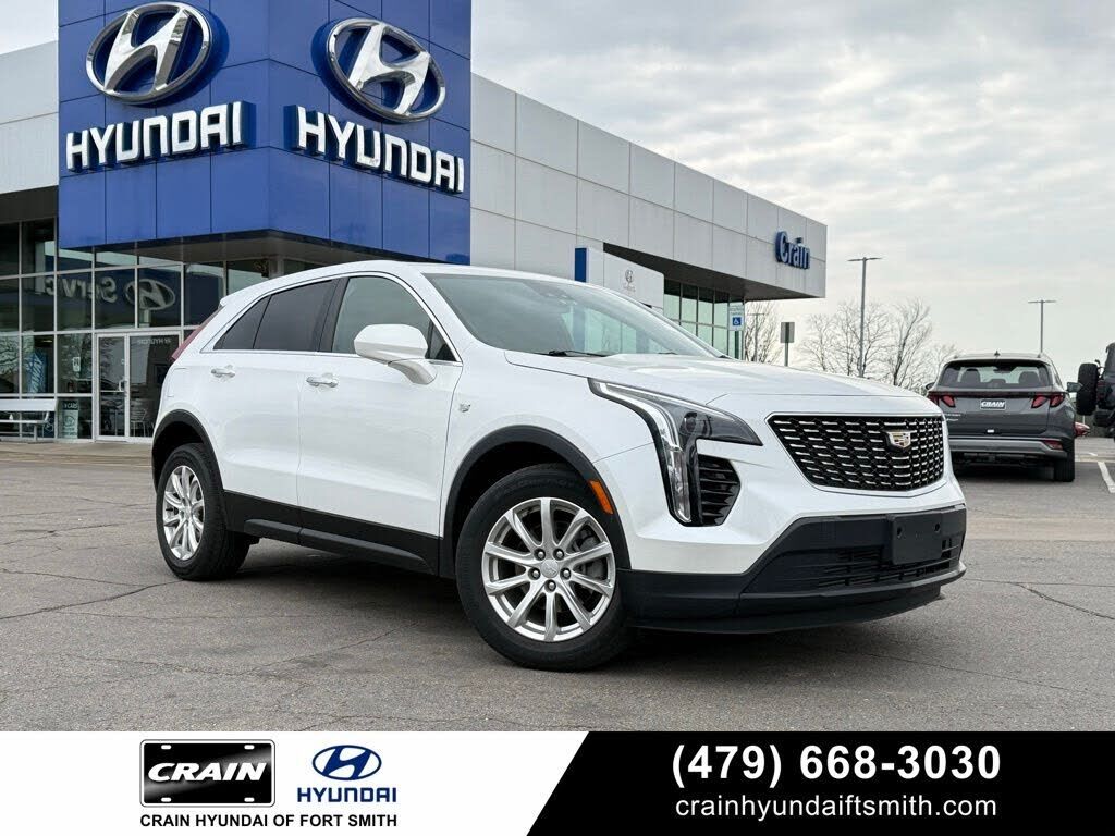 2023 CADILLAC XT4