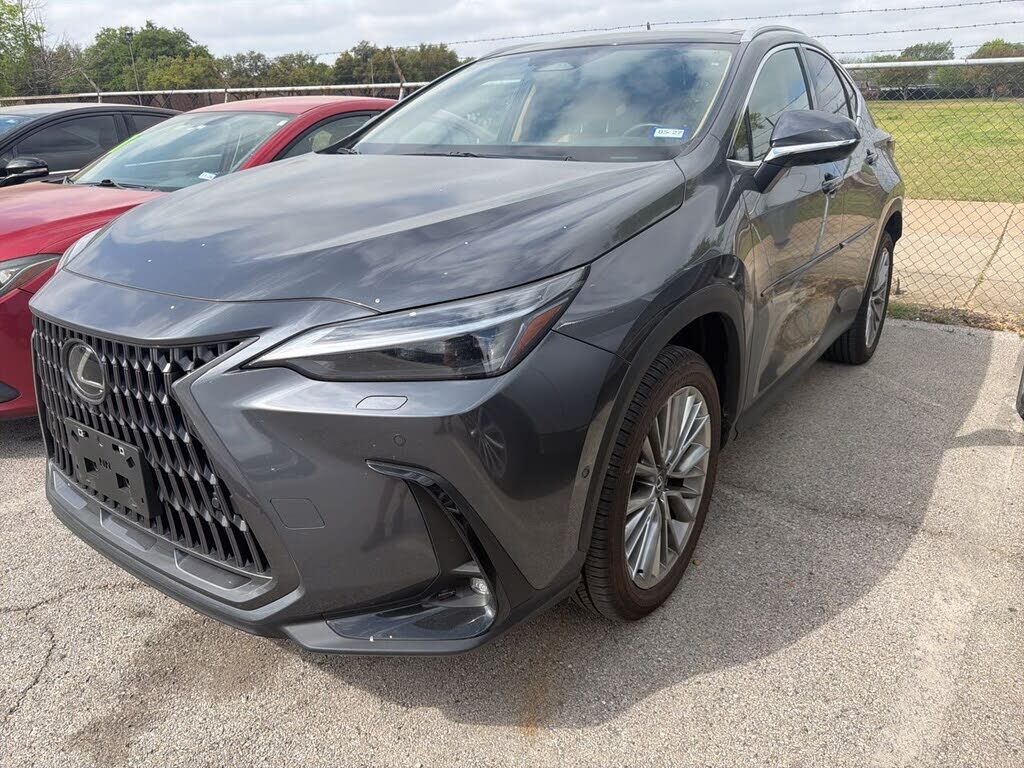 2025 LEXUS NX