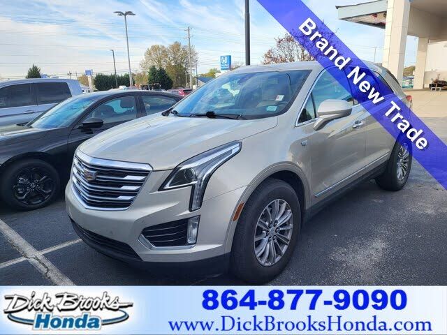 2017 CADILLAC XT5