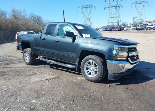 2018 CHEVROLET Silverado
