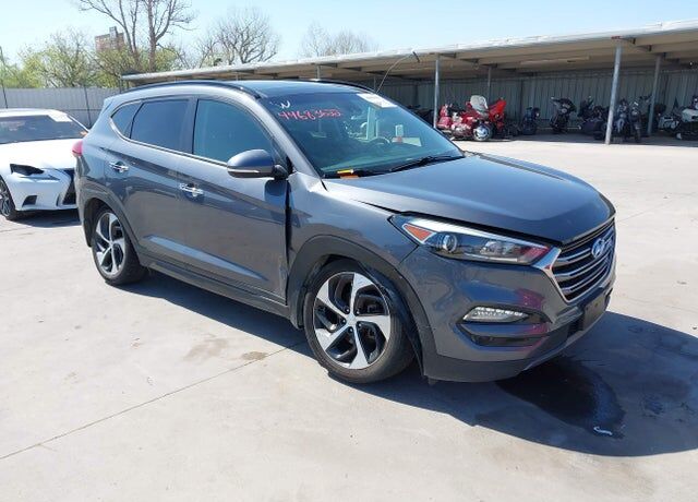 2016 HYUNDAI Tucson