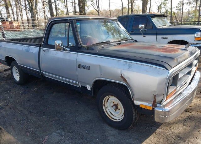 1987 DODGE D-Series