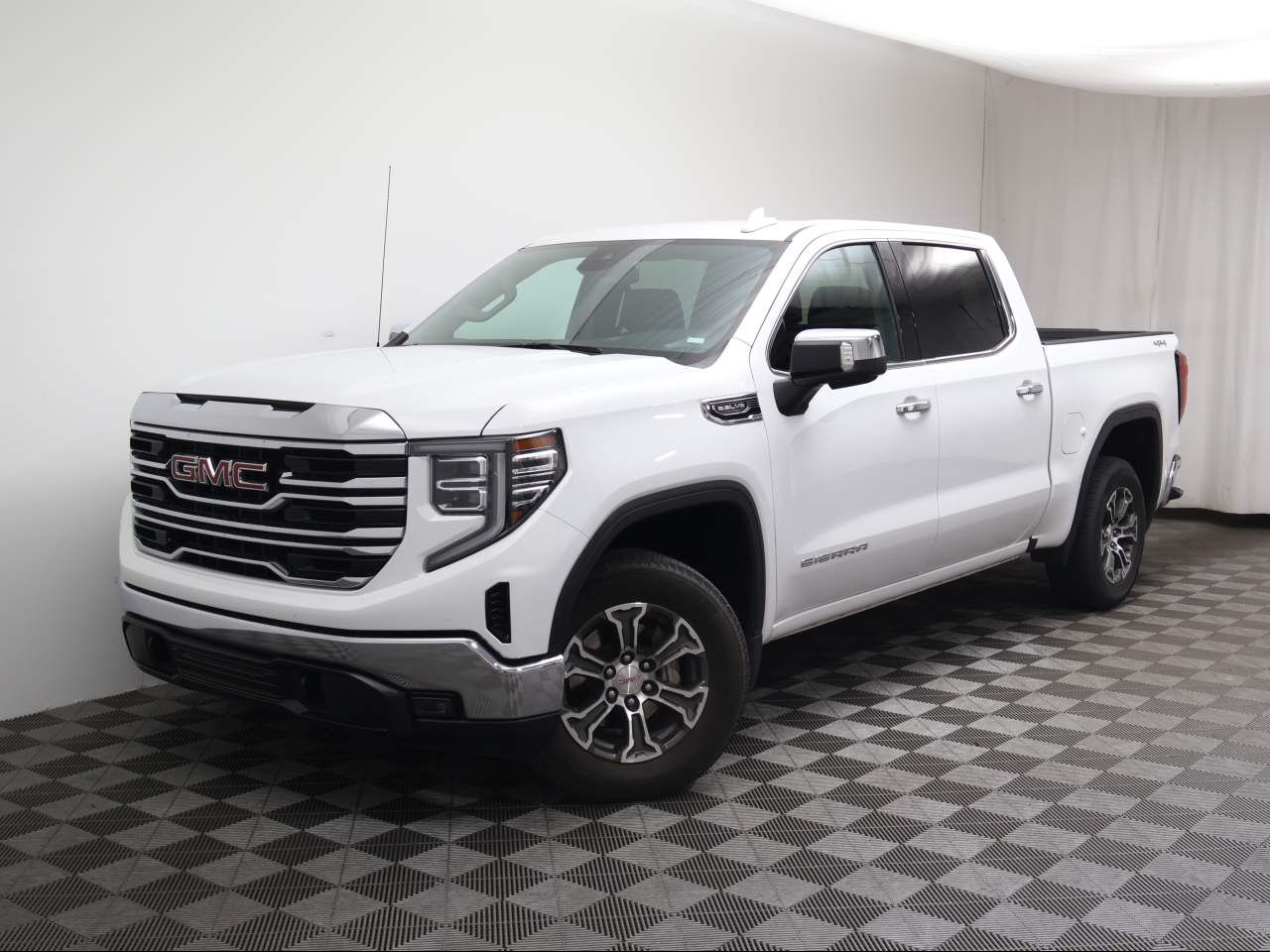 2025 GMC Sierra