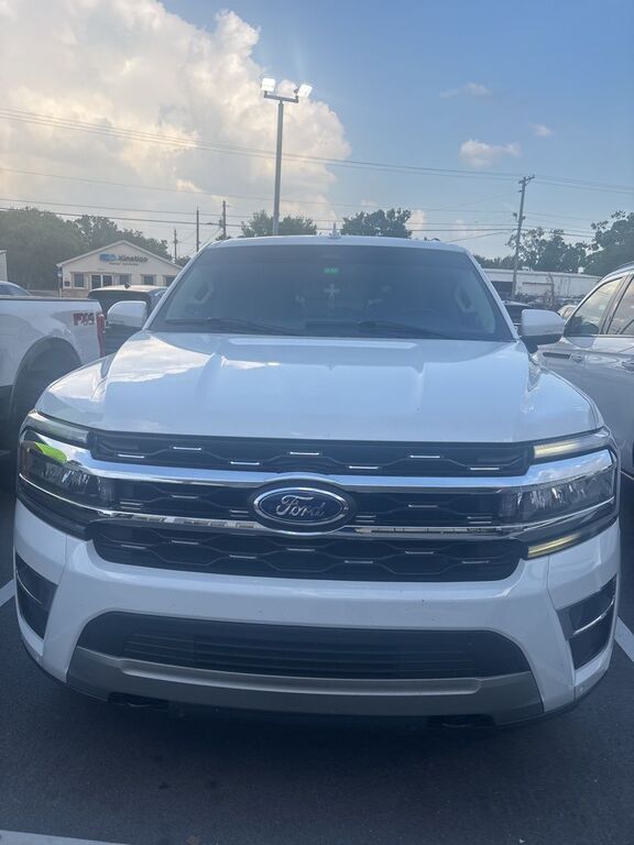 2023 FORD Expedition
