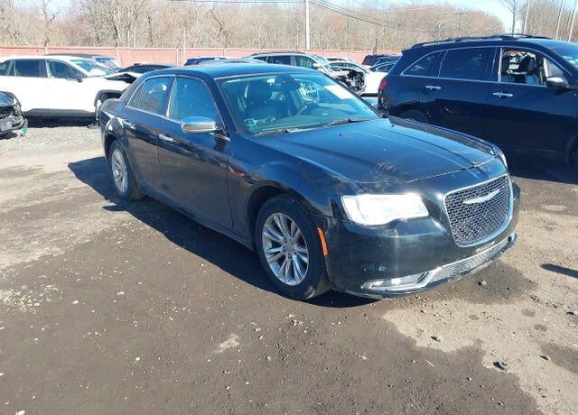 2016 CHRYSLER 300