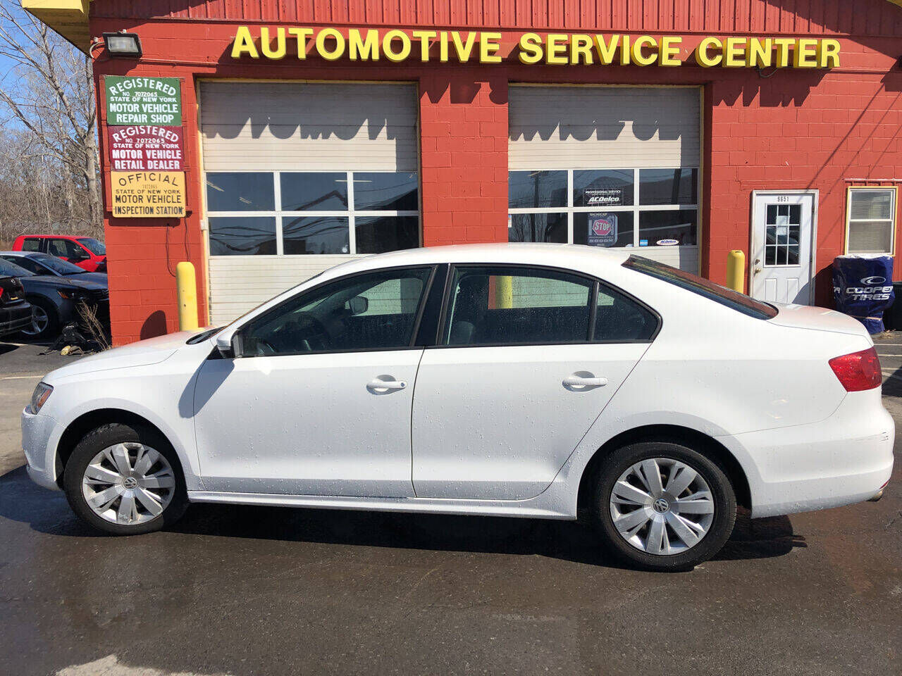 2012 VOLKSWAGEN Jetta