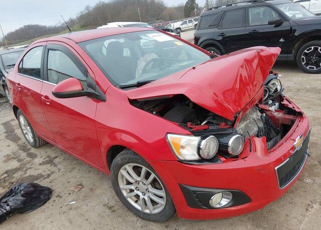 2013 CHEVROLET Sonic