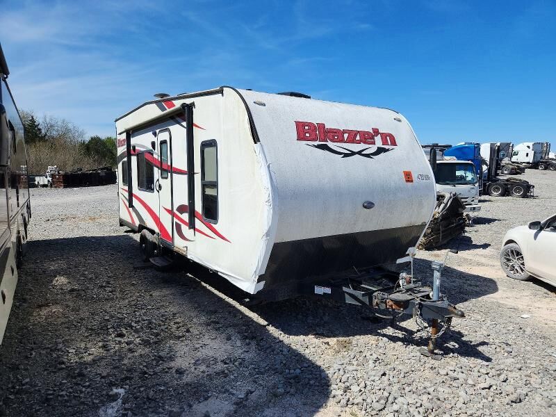 2016 PACIFIC COACHWORKS Pacific Coachworks Trailer