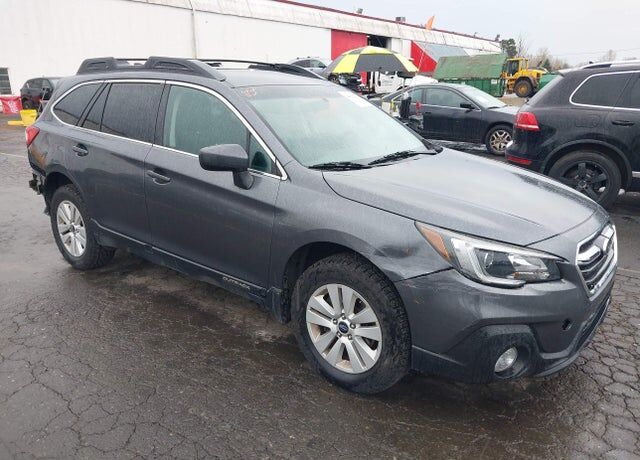 2018 SUBARU Outback