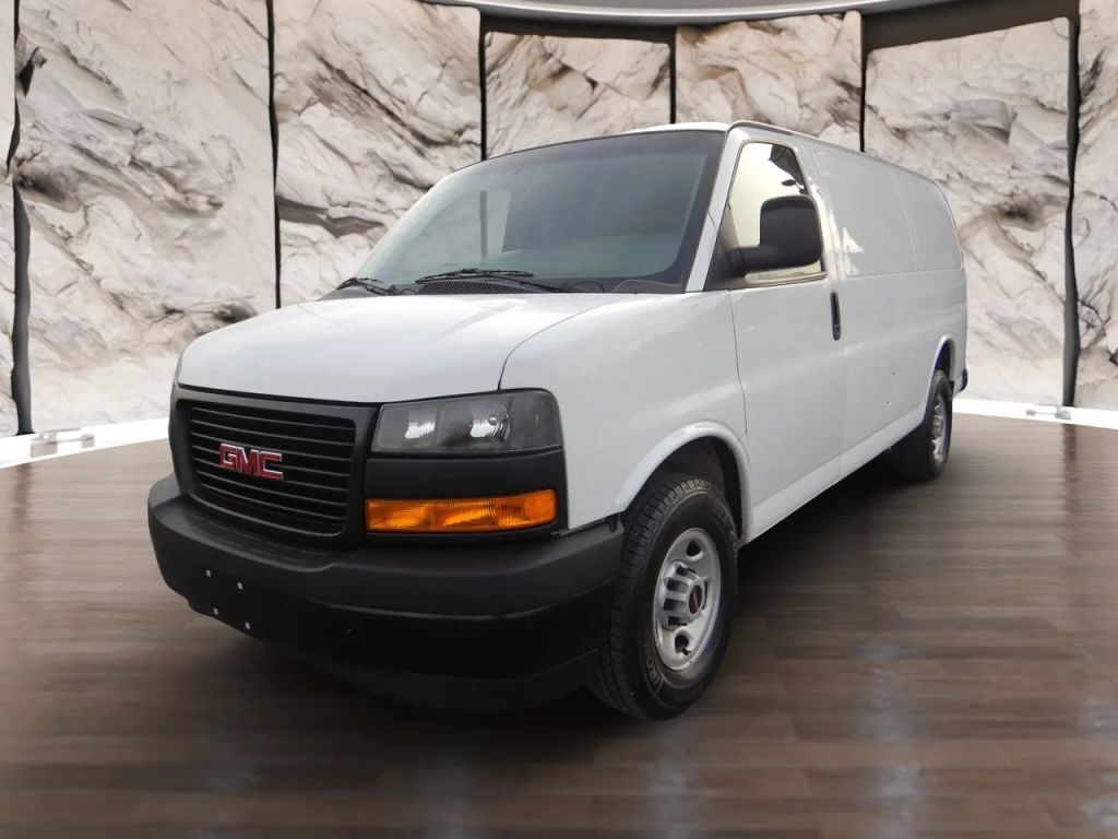 2019 GMC Savana