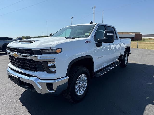 2024 CHEVROLET Silverado HD