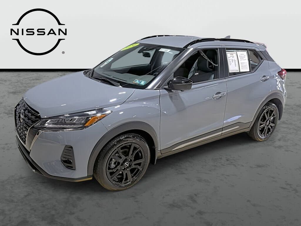 2024 NISSAN Kicks