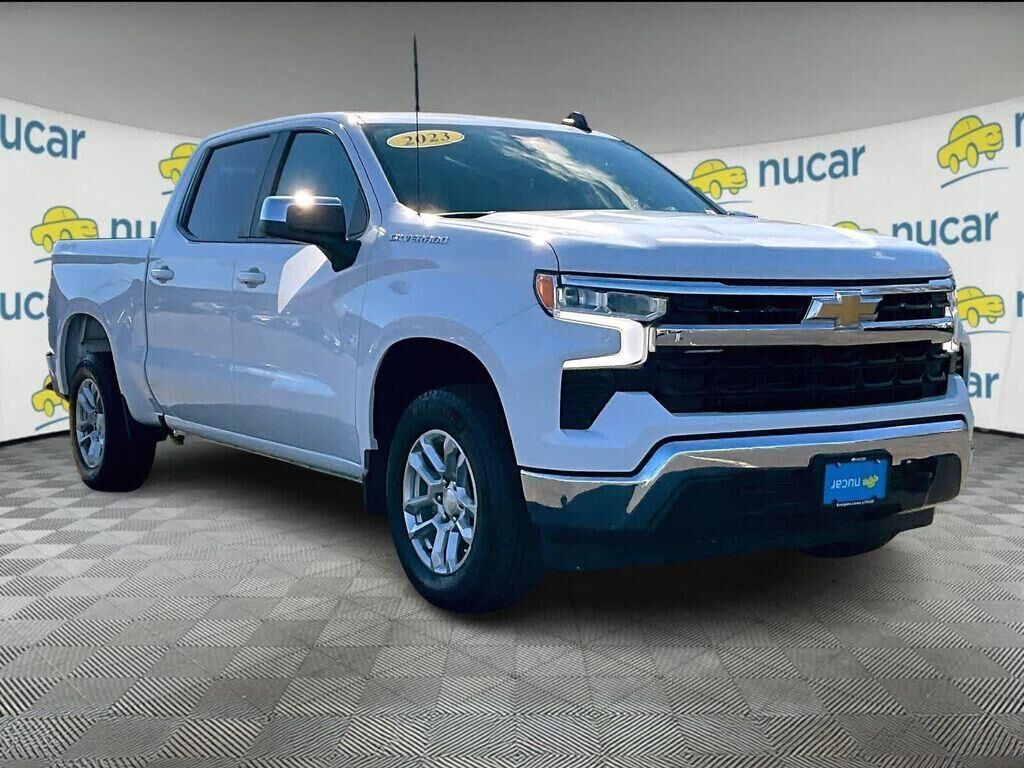 2023 CHEVROLET Silverado