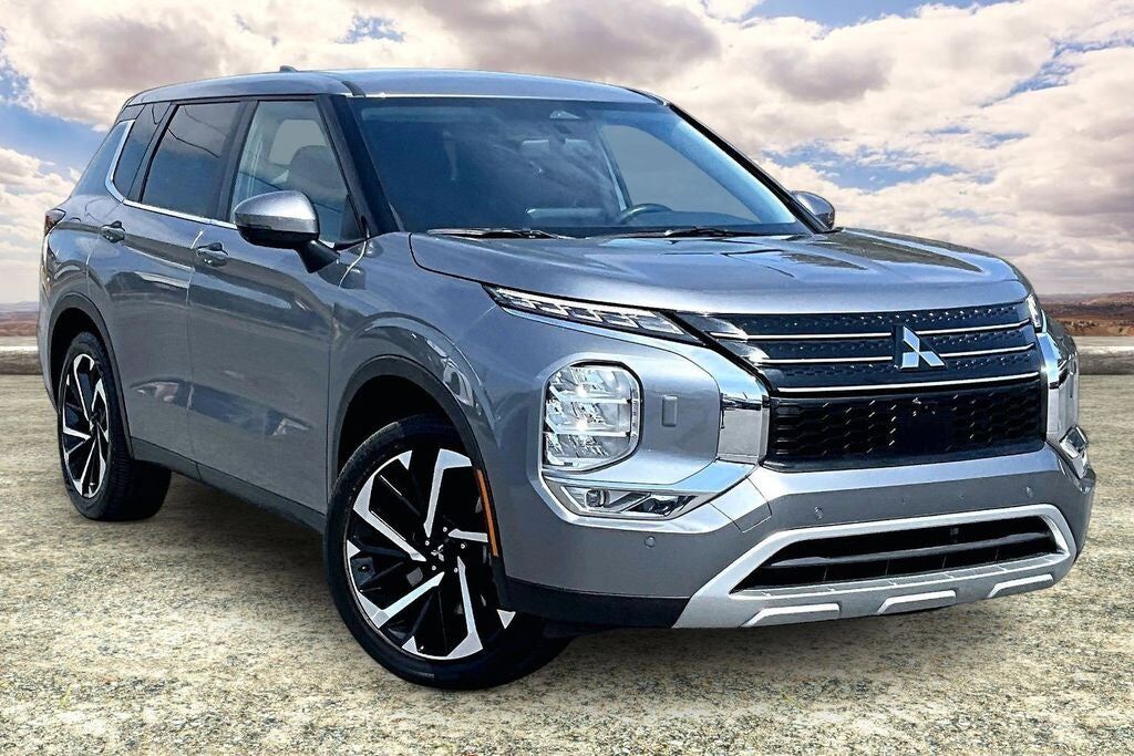 2024 MITSUBISHI Outlander