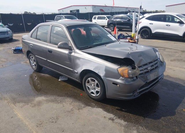 2003 HYUNDAI Accent